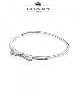 Sparkling bow 2025 bangle pandora